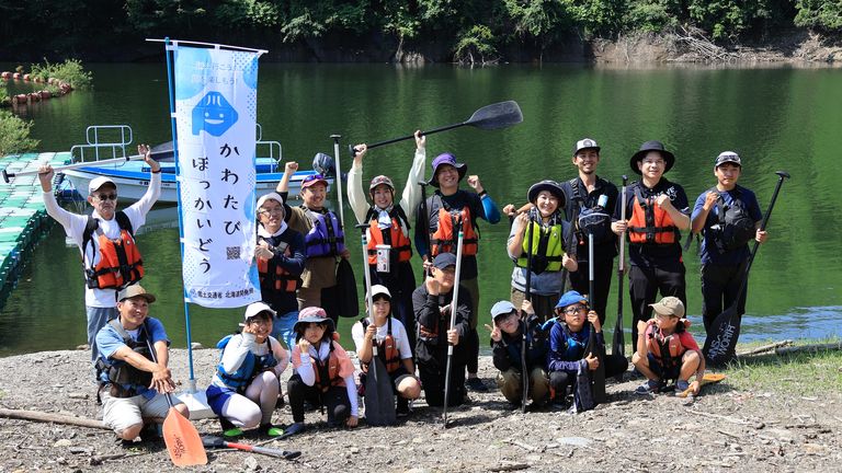 「えにわ湖」カヌー&ダム見学1DAY集合写真