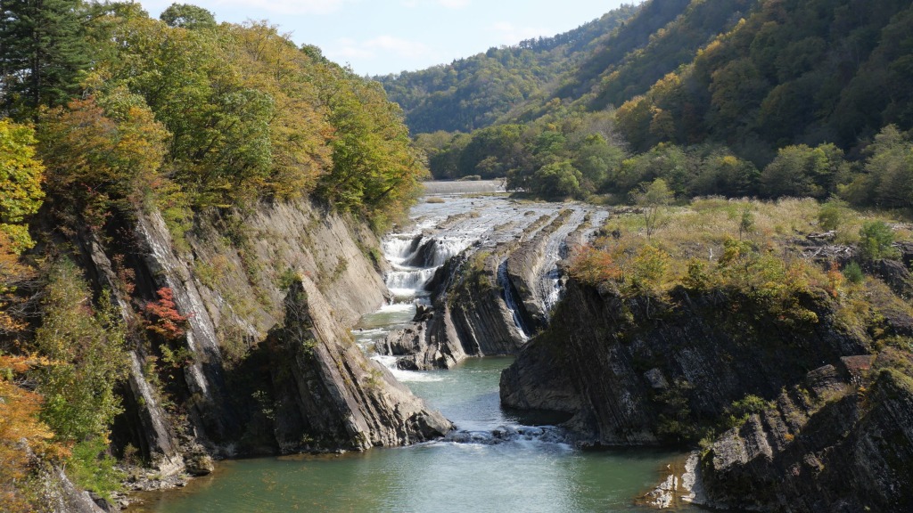 20251015-夕張川・滝の上公園・千鳥橋上流